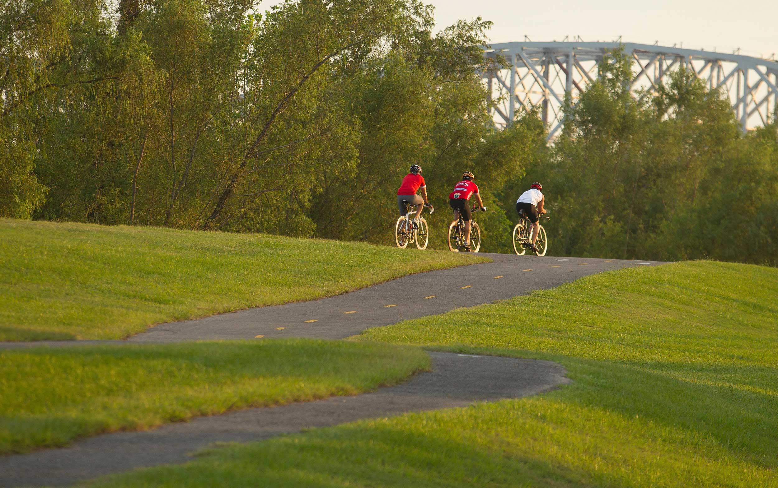 Bikers on the Mississippi River levee trails