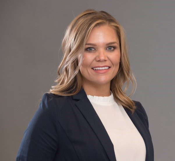 Amanda Coates Headshot