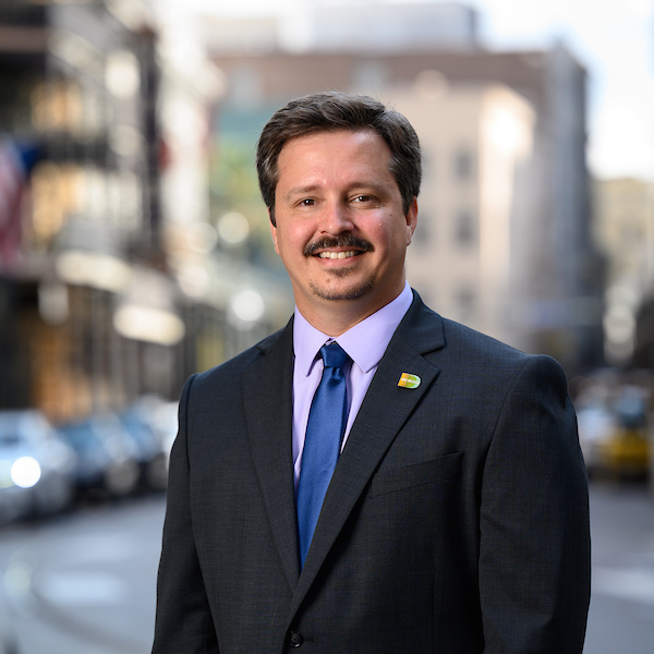 Seth Knudsen Headshot