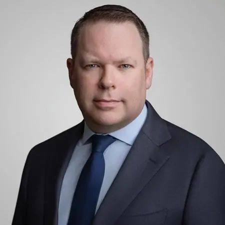 Noah Kressler Headshot